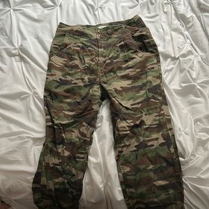 Forever 21 high rise camo pants